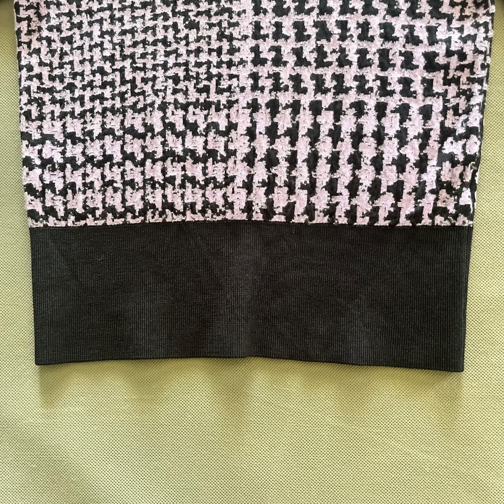BOSS Favianna Wool & Cotton Blend Sweater in Paisley Purple Fantasy Size X-Small - Picture 5 of 10